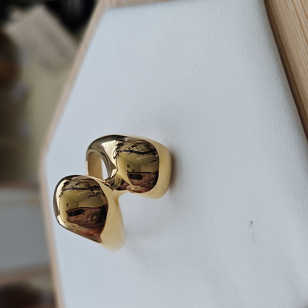 Chunky Statement Ring - image 3